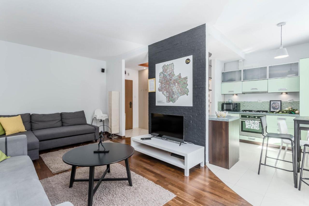 Chill Apartments Kabaty Family 바르샤바 외부 사진