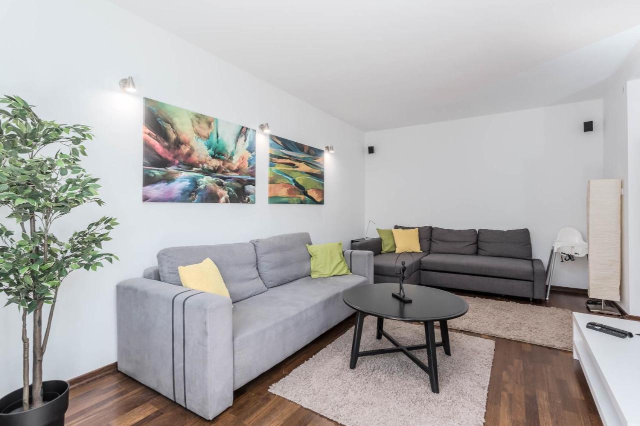 Chill Apartments Kabaty Family 바르샤바 외부 사진