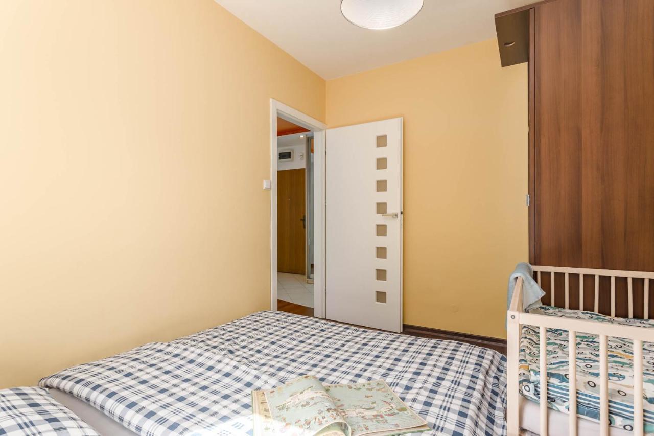 Chill Apartments Kabaty Family 바르샤바 외부 사진