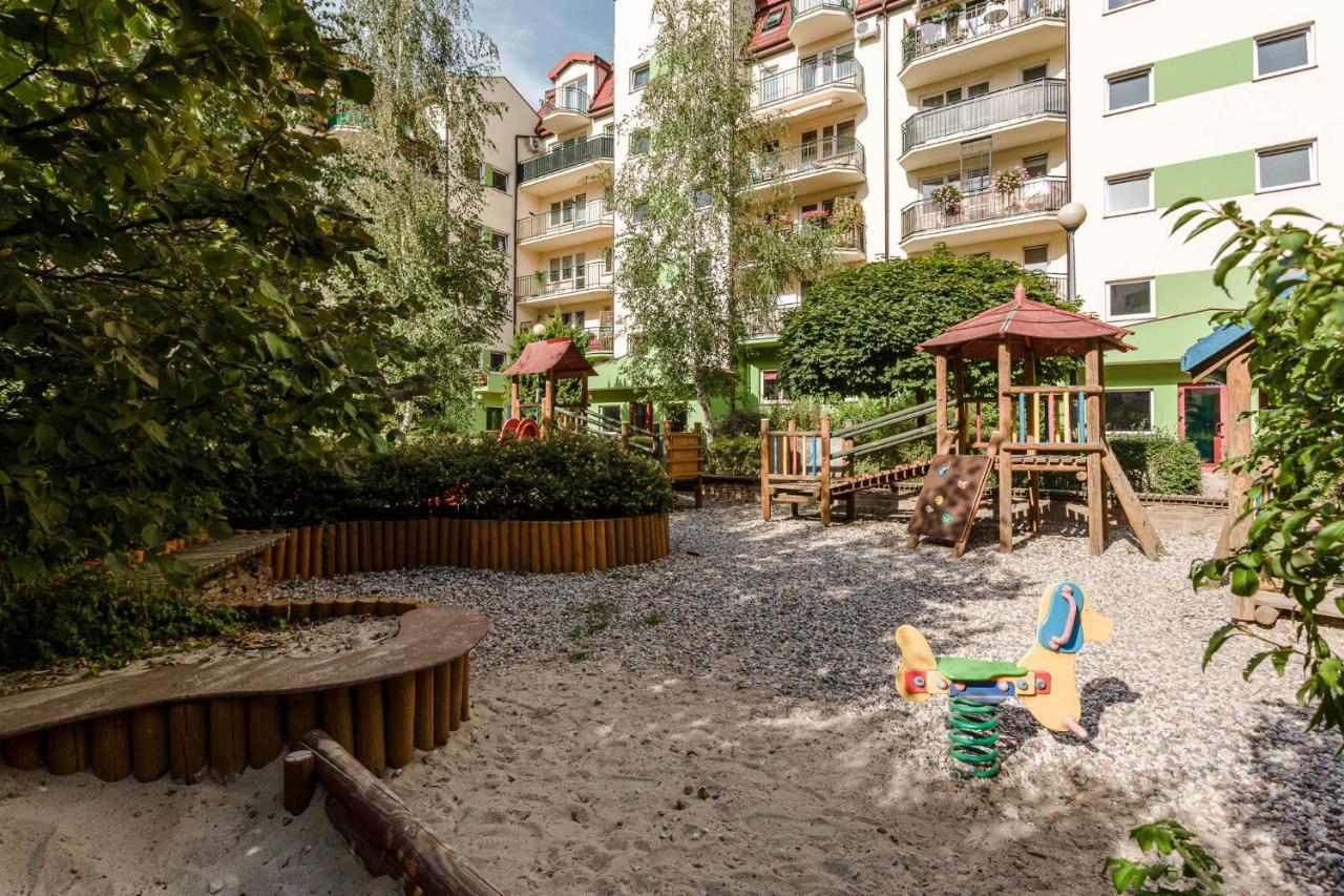 Chill Apartments Kabaty Family 바르샤바 외부 사진